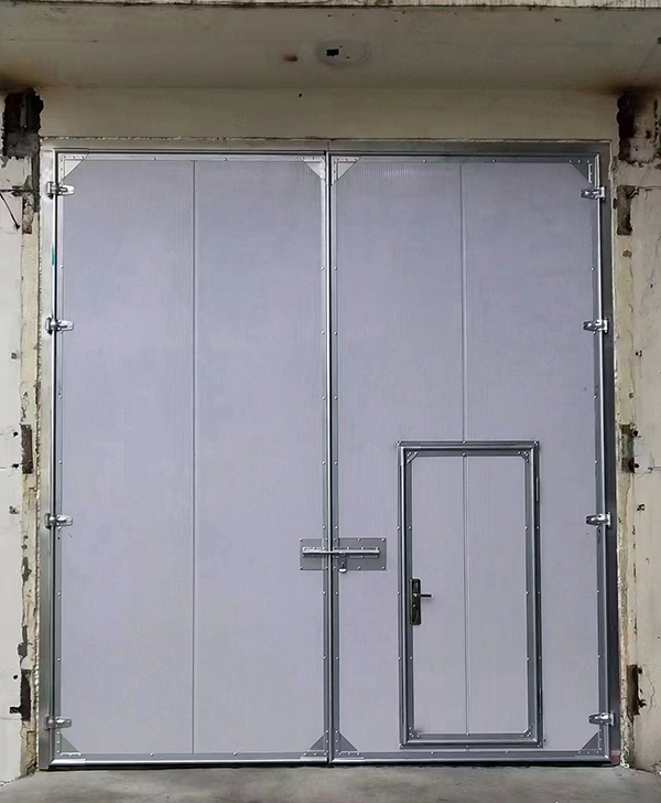 前海街道工业平开门