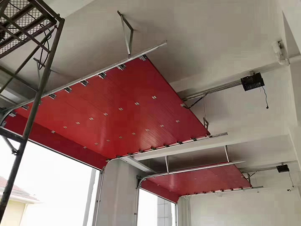 前海街道工业翻板门