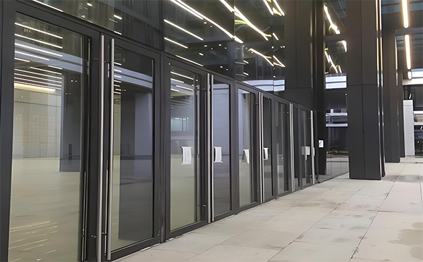 前海街道玻璃地弹门 前海街道玻璃地弹门