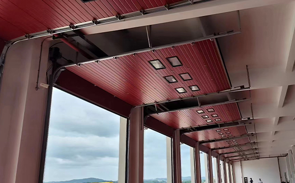 前海街道工业翻板门