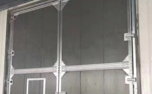 前海街道兰州厂房前海街道工业门选购与使用指南：打造高效安全的生产环境